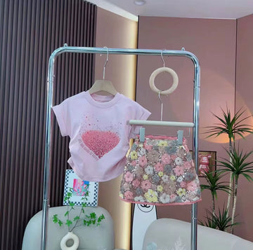 All we need is Love tee - Pink